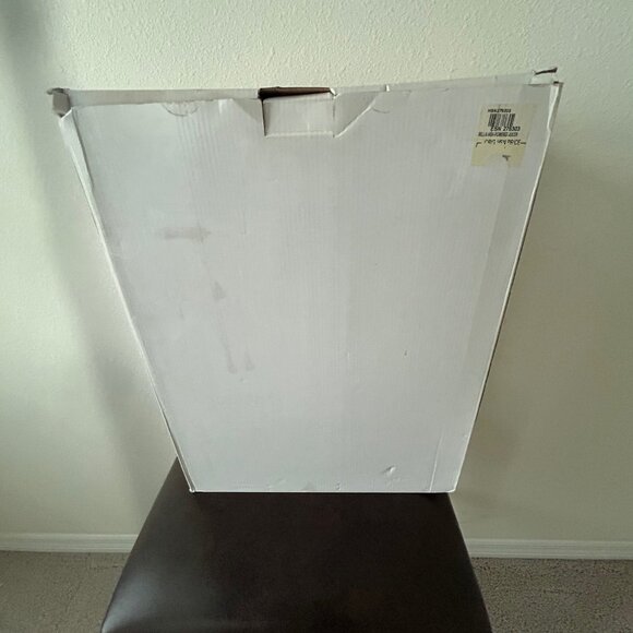 Bella High Power Juice Extractor 1000W Centrifugal Juicer - Black/Silver - Picture 16 of 16